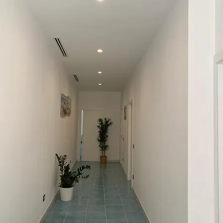 Essence Guest house 3*